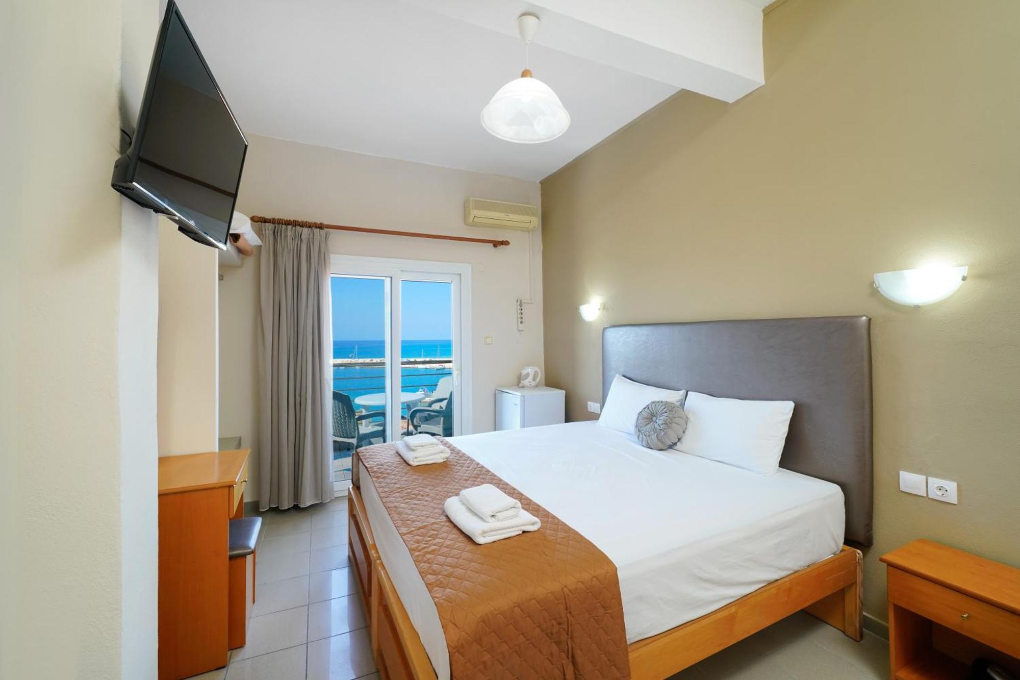 Papageorgiou Hotel 3*